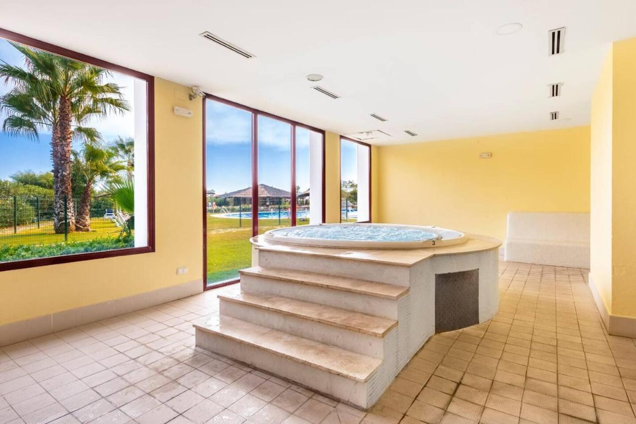 Resort Parque Botanico Club & Country Эстепона Экстерьер фото